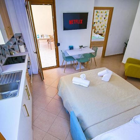 Petite Palace Rethymno Esterno foto