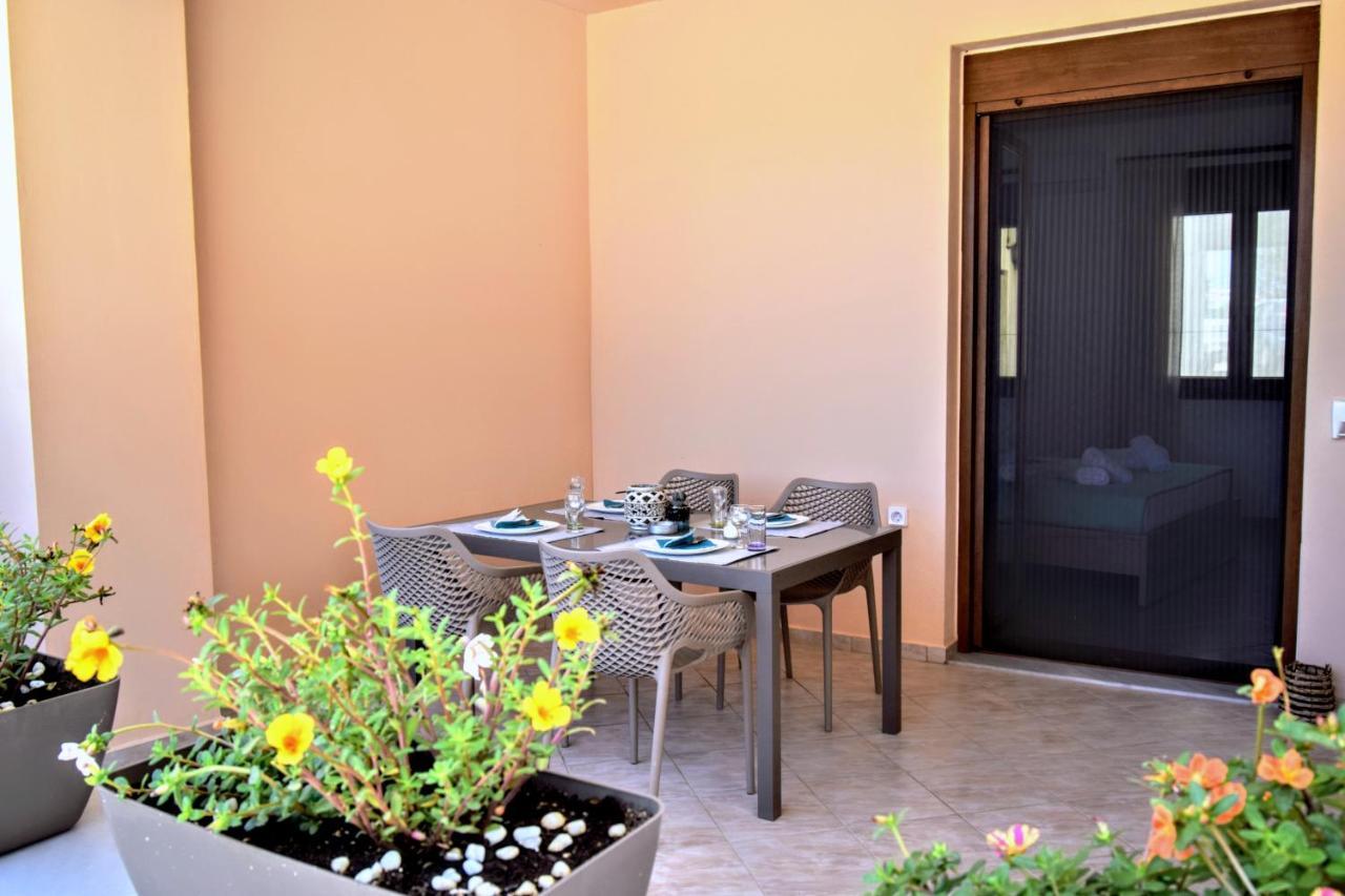 Petite Palace Rethymno Esterno foto