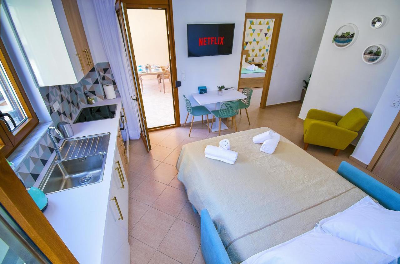 Petite Palace Rethymno Esterno foto